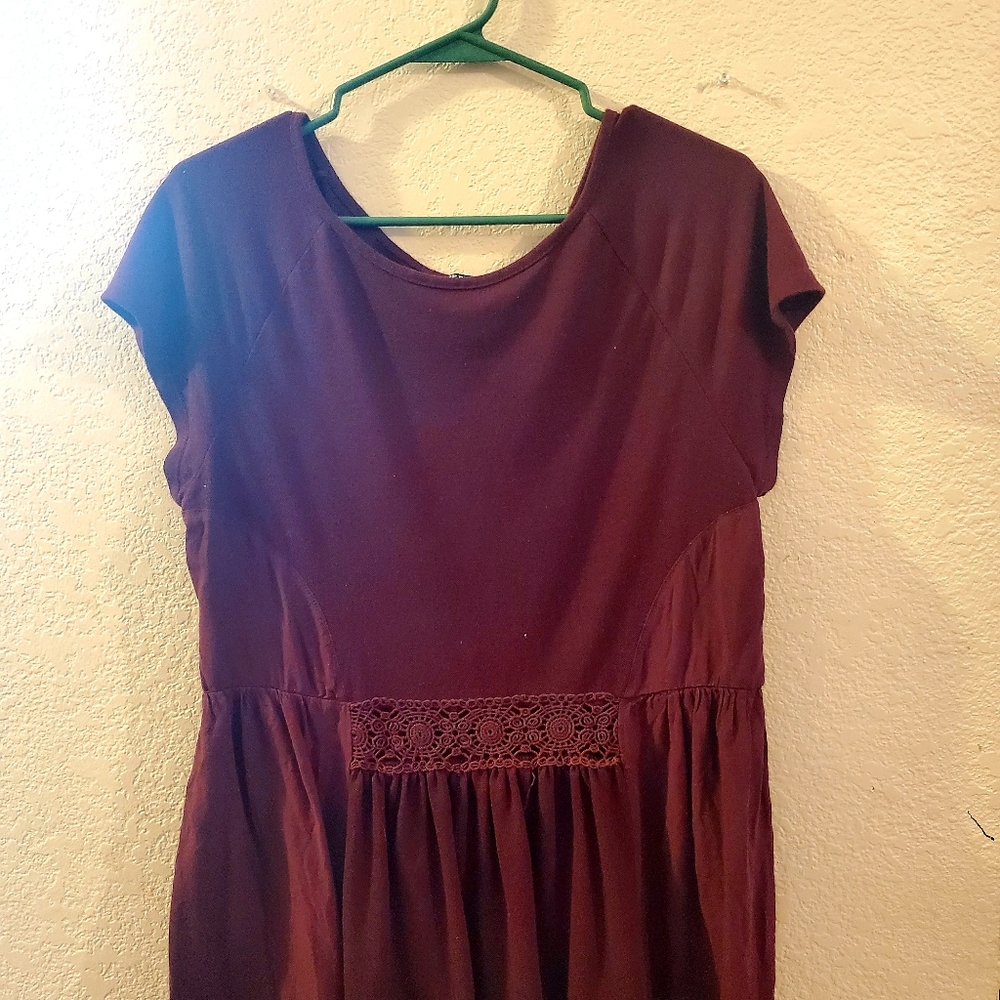 Joe Boxer burgandy peplum blouse with lace waist detailing in an XL